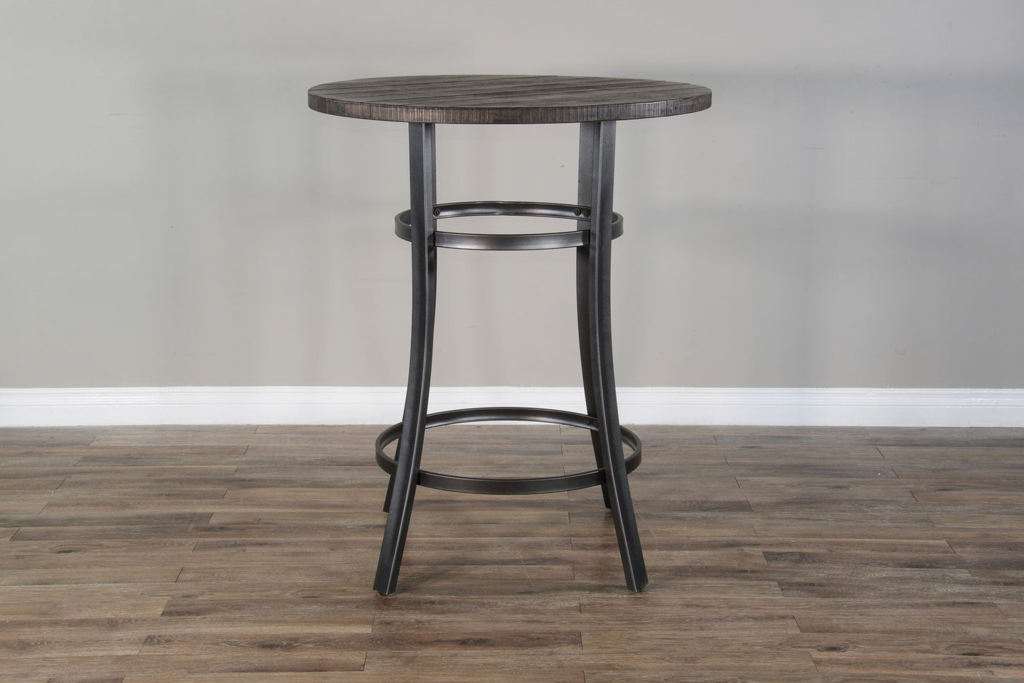 Homestead - Round Table