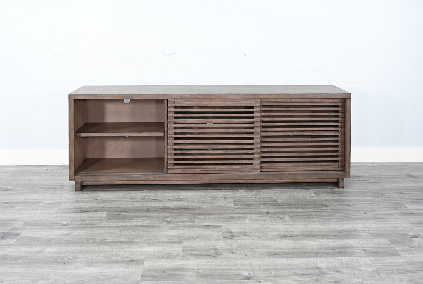 Doe Valley - TV Console