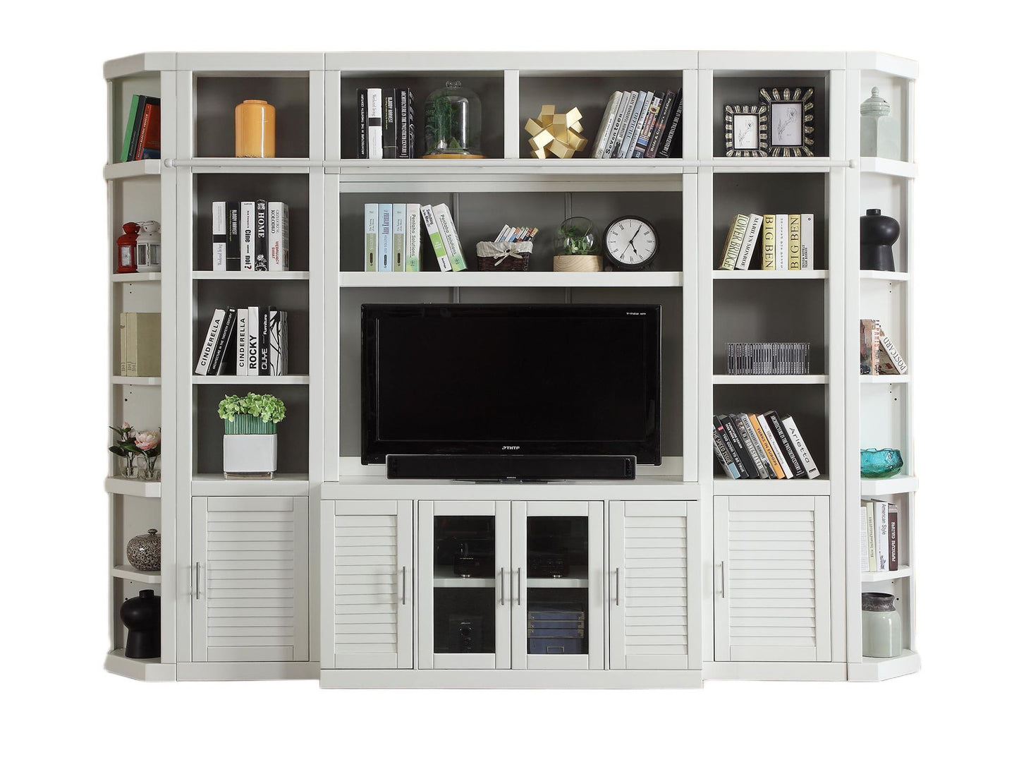 Catalina - Entertainment Wall