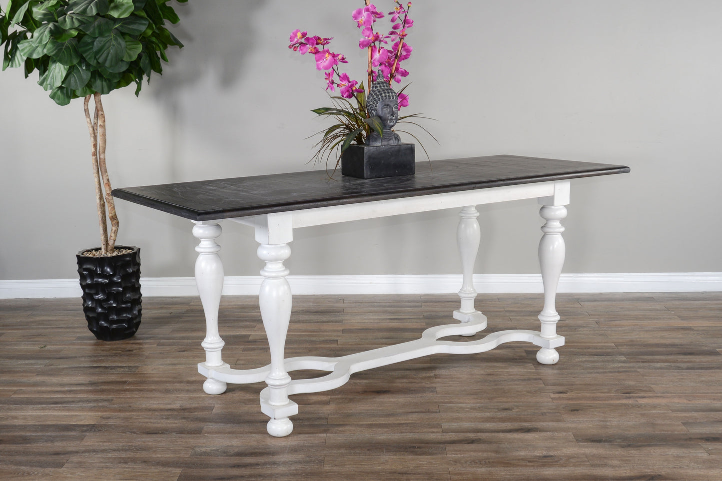 Carriage House - Friendship Table - Cottage White / Europen Dark